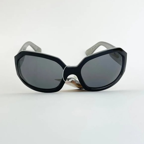 SG00810 FASHION by Famous Maker Sunglasses For Women, 100% UV Protect Black/Gray - Picture 1 of 9